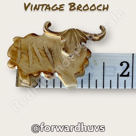 Vintage Handcrafted Wooden Ox Brooch - Picture 5 of 7